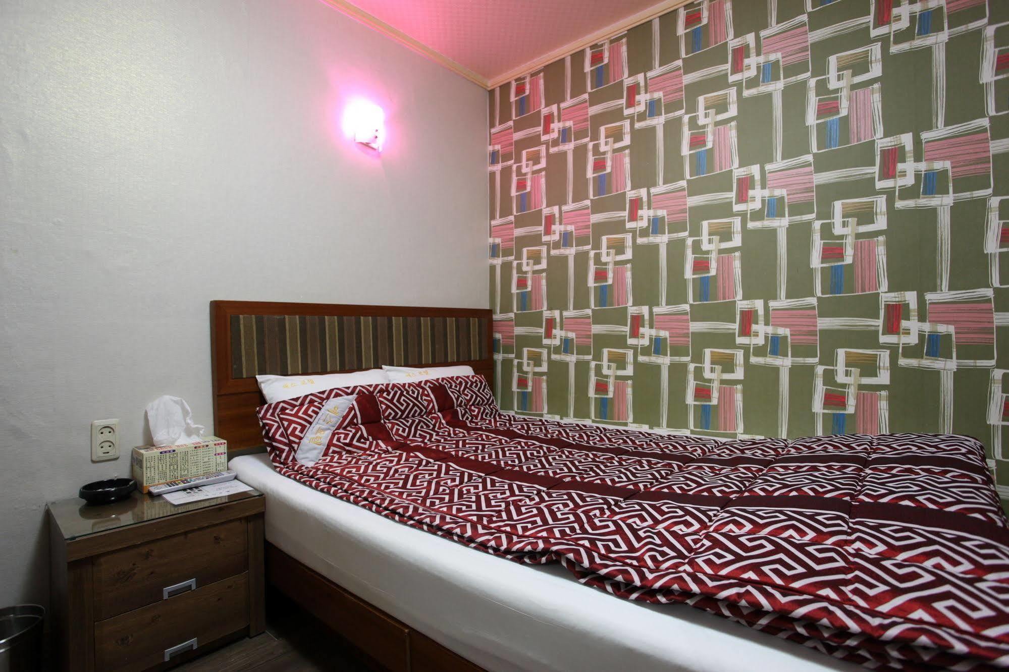Motel Yes Seoul